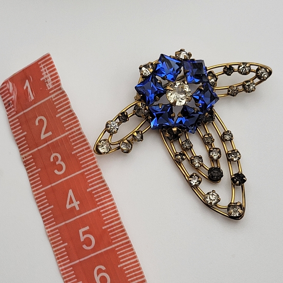 Lovely Vintage MCM M&S Gold Filled Cobalt Blue & White Rhinestones Brooch Pin - Picture 15 of 15